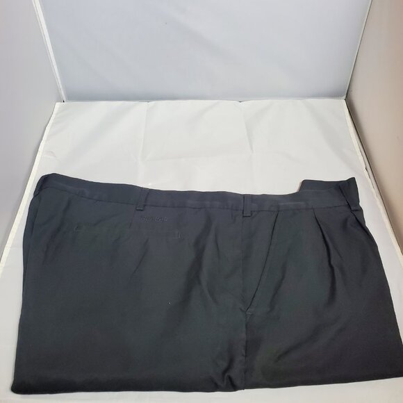 3 pair of big and tall men's shorts. Size 50. 2 pair Reebok, 1 pair True Nation - Picture 5 of 5